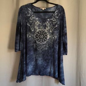 Woman’s 1X top